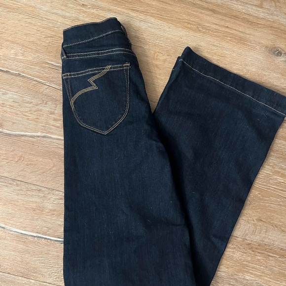 Ariat Wide Leg Jeans - Picture 2 of 2
